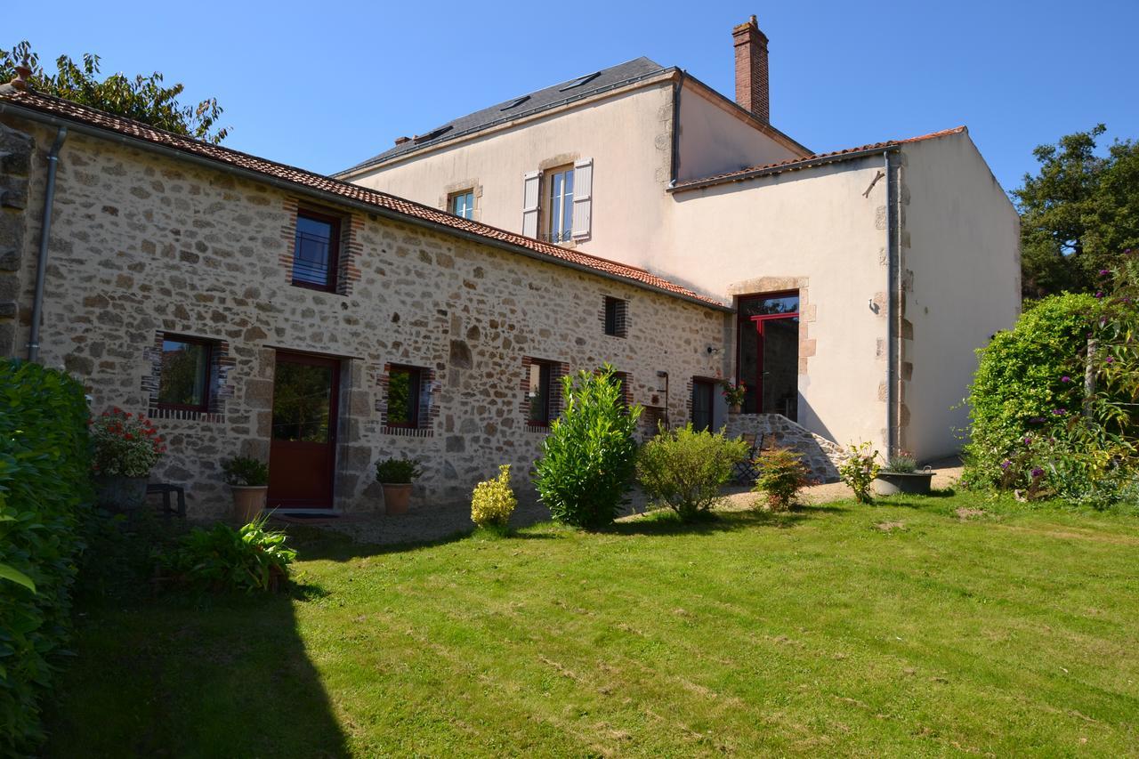 Demeure Du Castel Bed & Breakfast Les Chatelliers-Chateaumur ภายนอก รูปภาพ